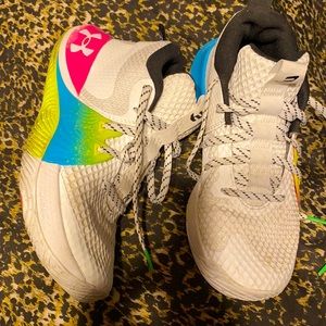 Size 6 Helix high top neon tennis shoes